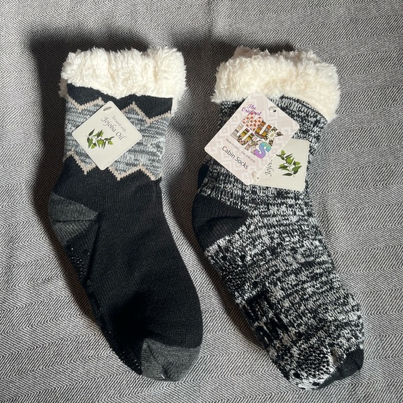 NWT Set of 3 Muk Luks Women’s Slipper Socks Size S-M - Picture 6 of 8